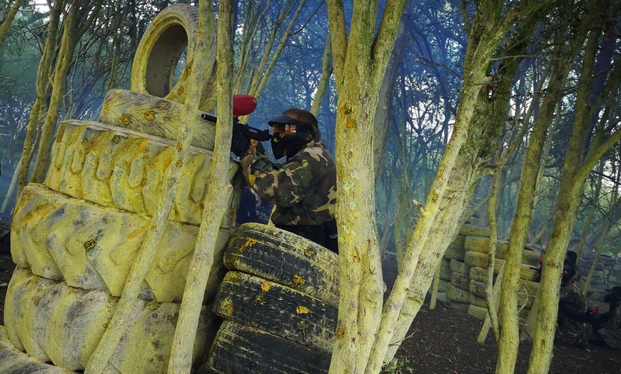 Image 5: Paintball