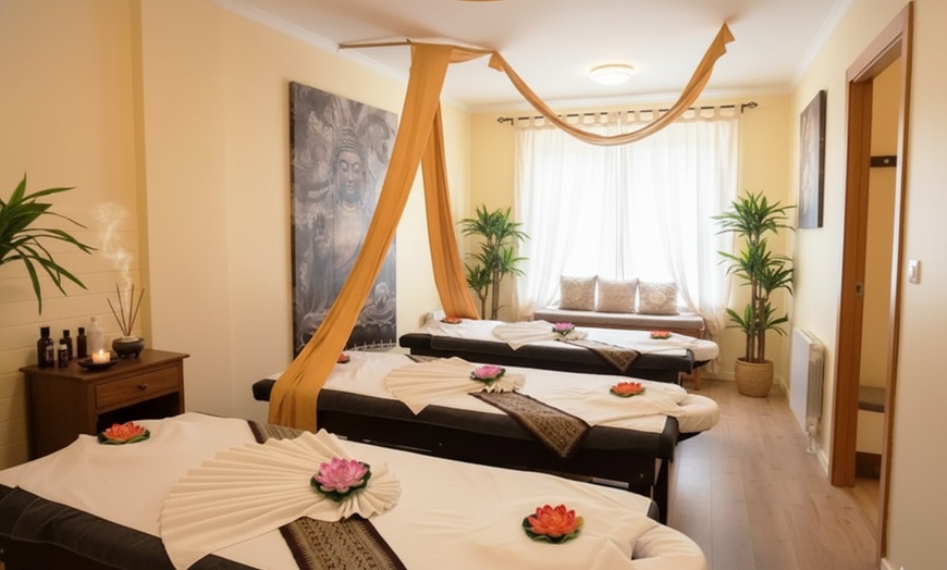 Image 1: Évasion et détente dans un univers apaisant à Paris 18ᵉ