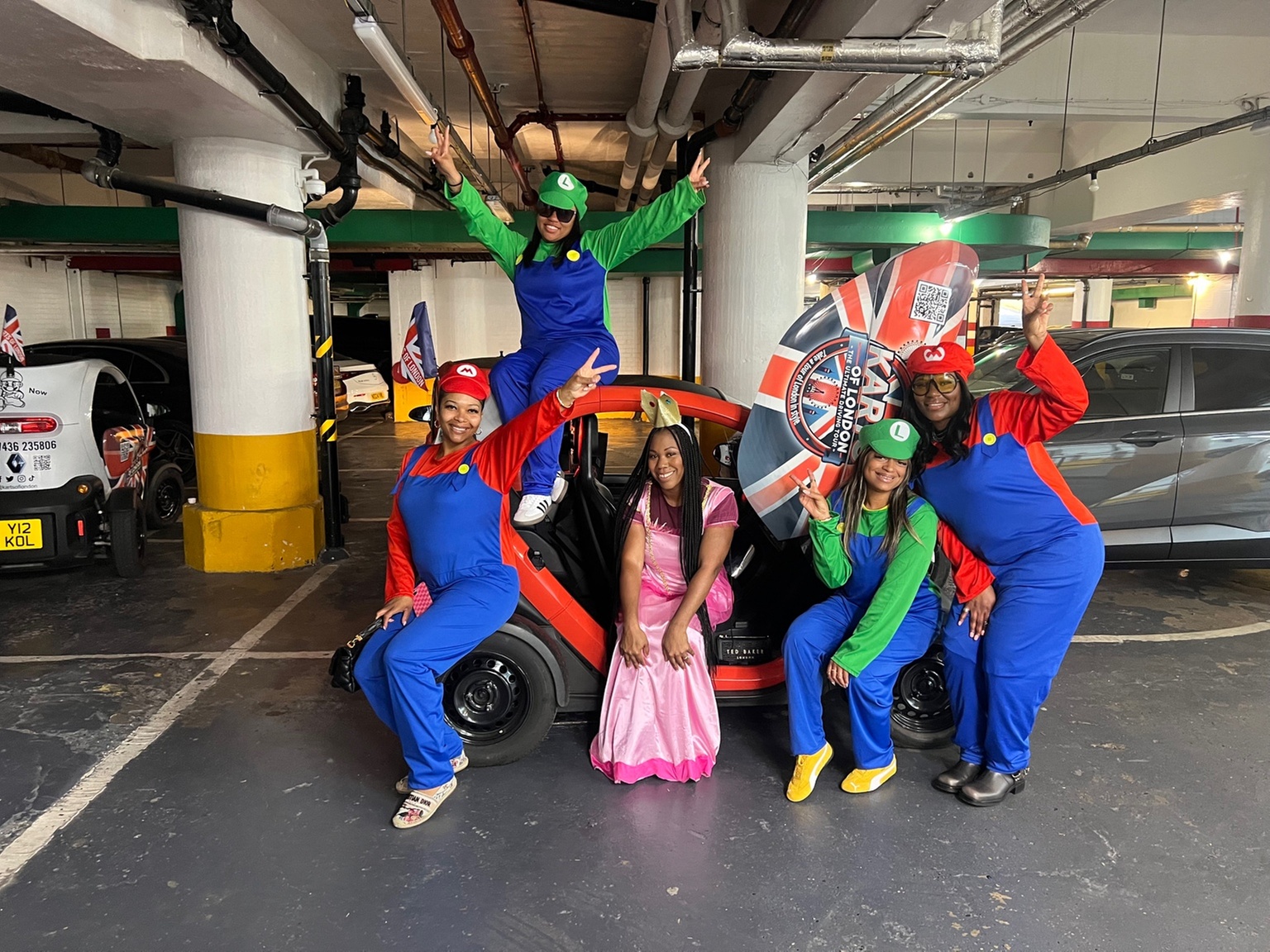 Karts of London Guided Tour: Ultimate London Sightseeing Adventure (Up to 25% Off)