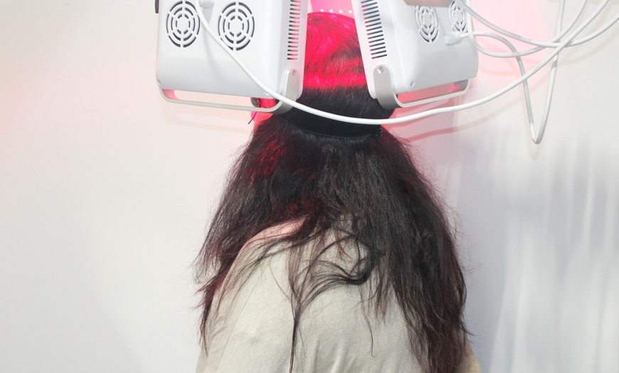 Image 1: Rejuvenate with Effective Red Light Therapy Sessions!
