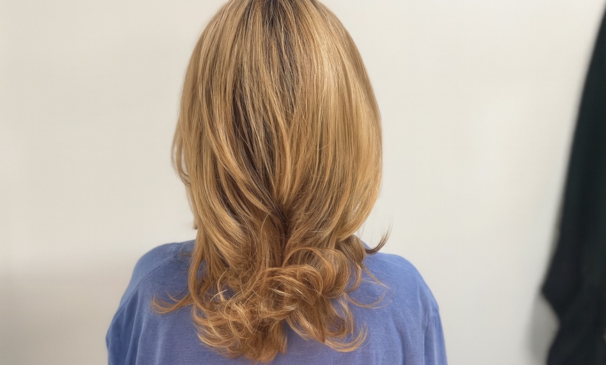 Image 3: Three Times the Glam: Deluxe or Luxury Blowout Package