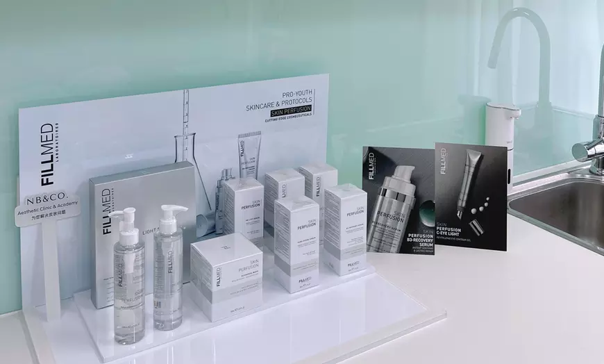 Image 7: Luxury Facial Experience: Hydro Perfusion, Glow Bulb, or Lift Serum
