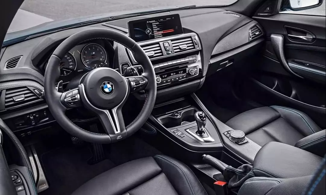 Get Essential, Signature, / Ultimate: Interior & Exterior Detail