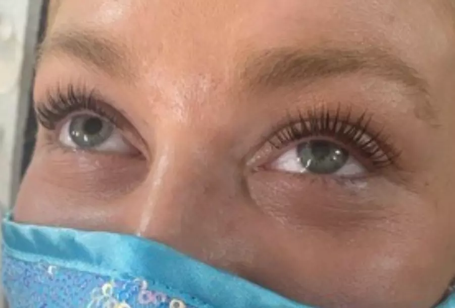 Enhance Your Eyes with Beautiful Eyelash Extensions or Lift & Tint