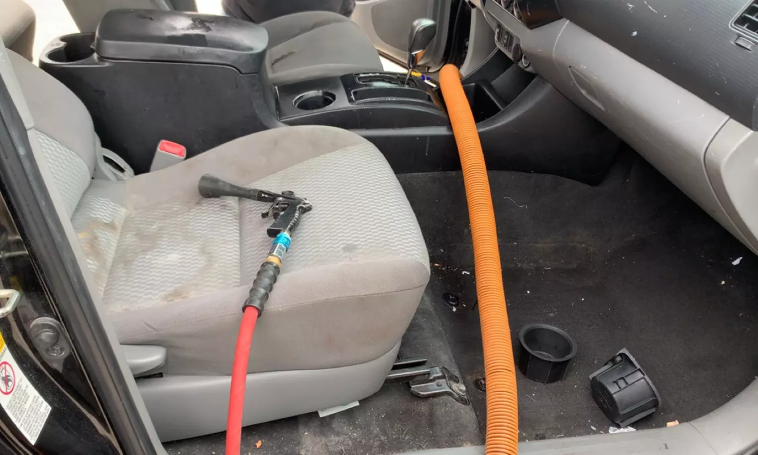 Comprehensive Interior and Exterior Detailing Service Sedan / SUV