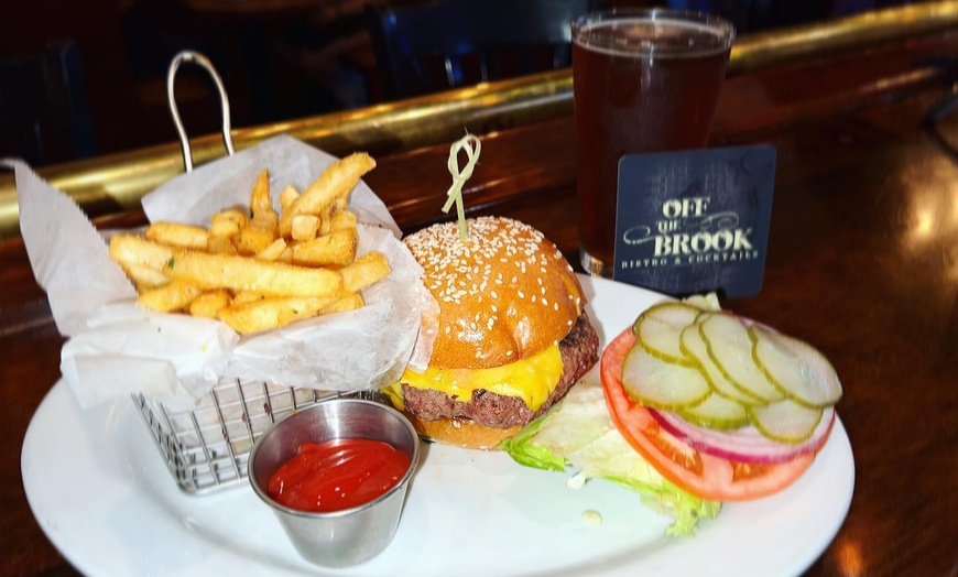 Image 4: Enjoy Italian-American Signature Dishes & Craft Cocktails in Merrick