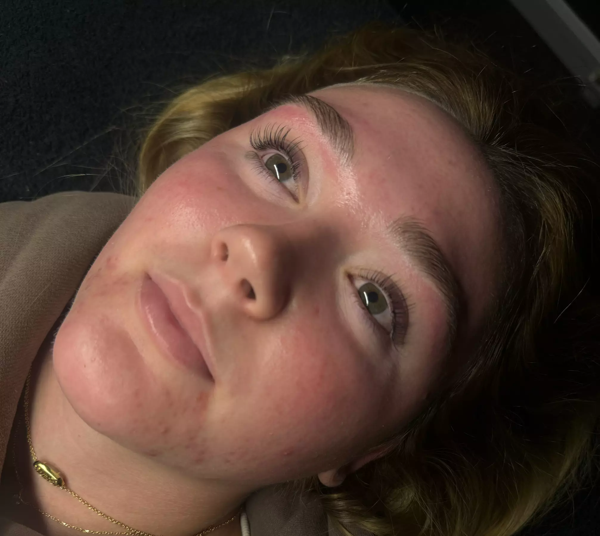 Get Beautiful Lashes with One Eyelash Tinting and Lift Treatment