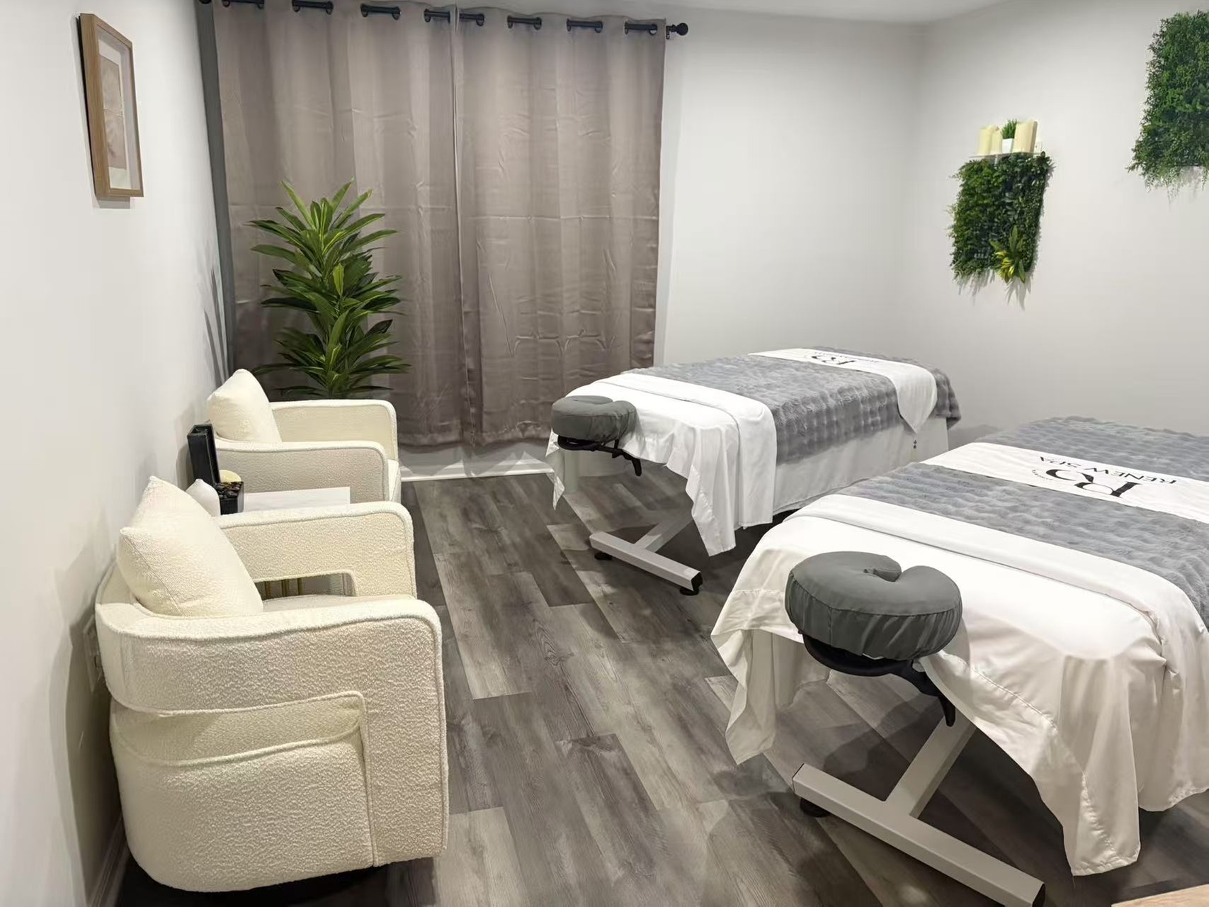 Up to 30% Off on Couples Massage at Renew Massage & Beauty Spa