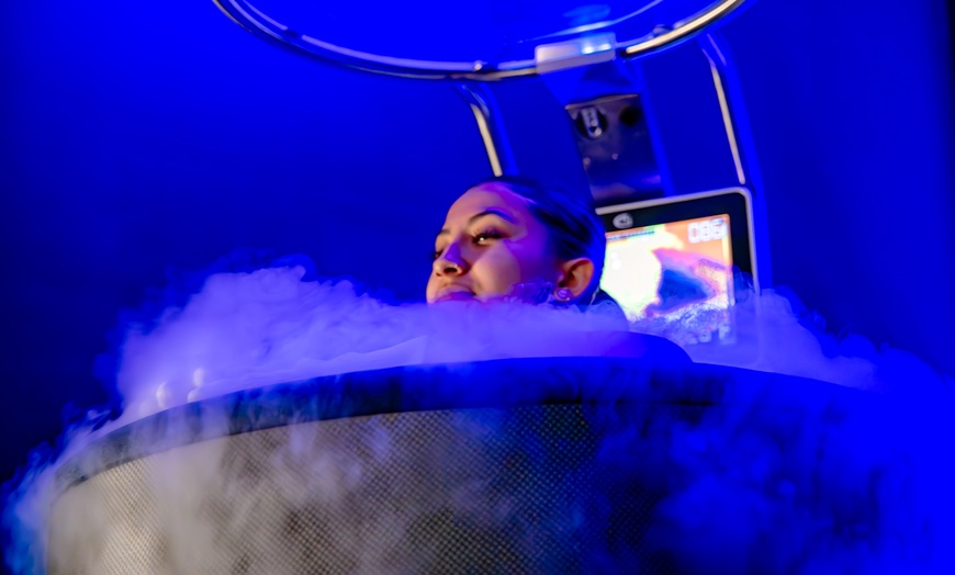 Image 2: Up to 59% Off on Spa - Sauna - Infrared at MOOV LABS