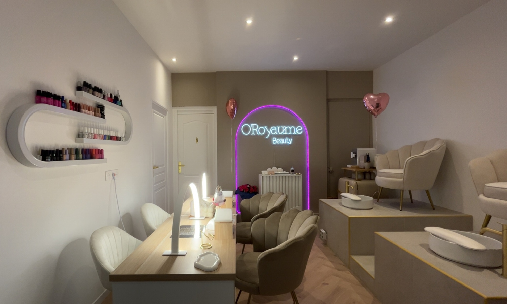 Beauté des mains ou des pieds russe avec CN BEAUTY