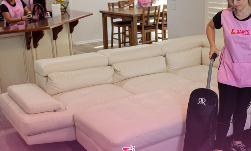 Image 2: 2 Or 4 Hours of House Cleaning with Two Cleaners 