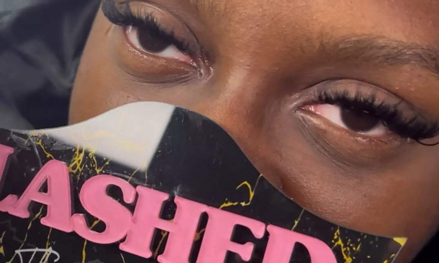 Effortless Beauty: Transform Your Look With Full Set & Fill-In Lashes