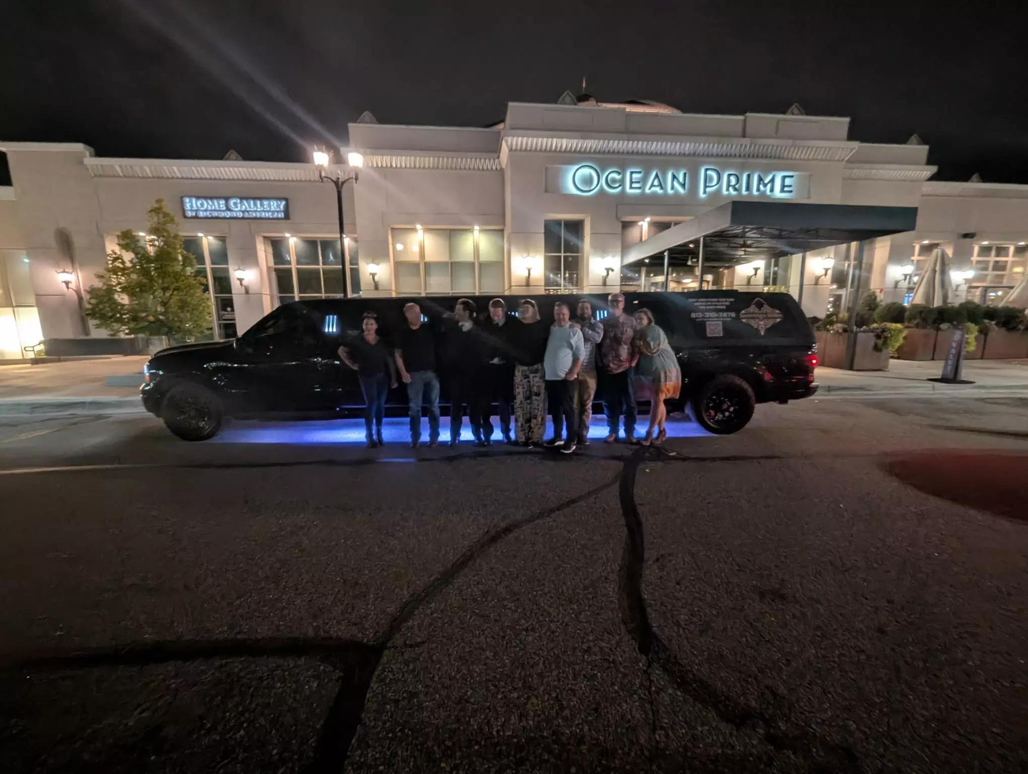 Luxury Limo Rides in Denver with 12-Passenger Capacity