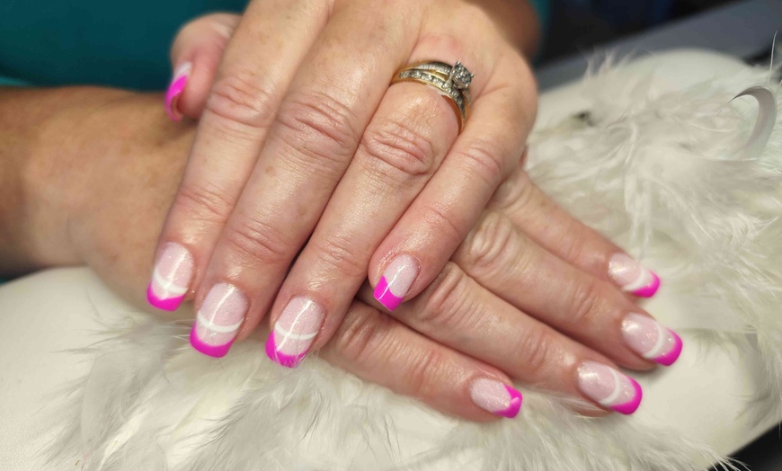 Image 3: Up to 67% Off on Mani-Pedi - Shellac/No-Chip/Gel Classy Claws