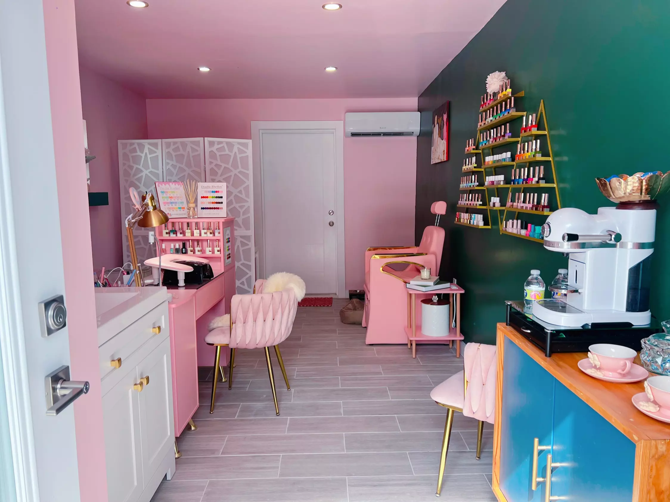 Gel-x Any shape/length or Builder Gel with Design