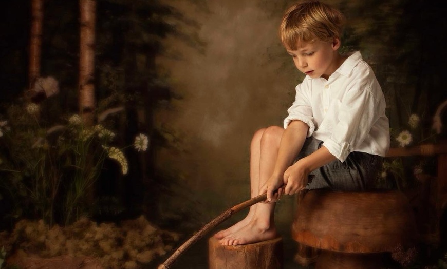 Image 6: Capture Memories: Fairy Tale or Princess Photoshoot