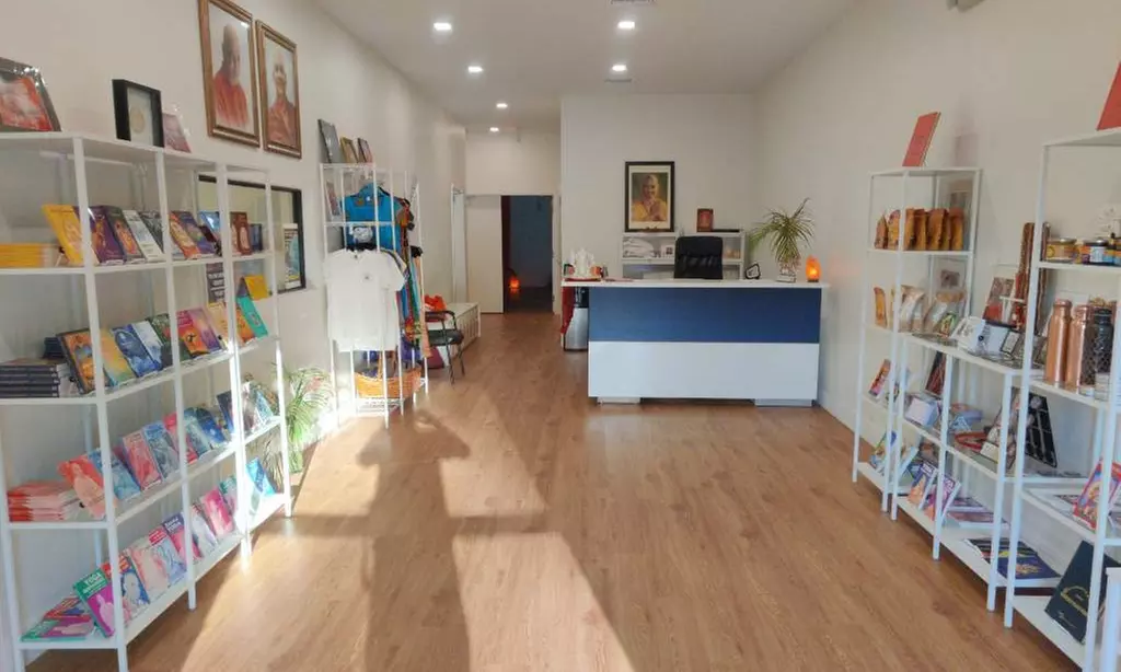 1 or 2 Weeks or 1 Month Unlimited Yoga Classes in Miami