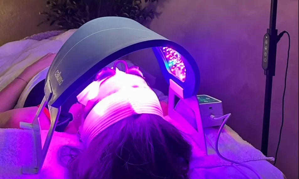 Rain Aesthetics: Glow Up with One or Two 30-Min Red Light Therapy