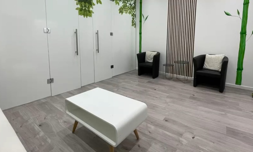 Image 3: Up to 50% Off on Injection - Filler and Freezer at Eleganza Aesthetics