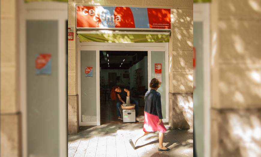 Image 8: Taller de cerámica de 2 h con copa de vino para 1 o 2 personas