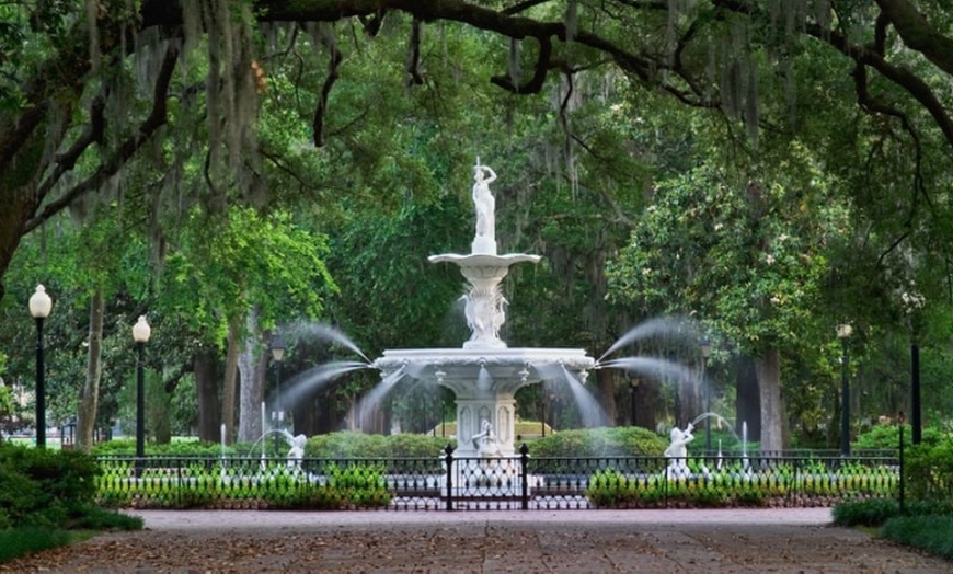 Image 6: Get a Self-Guided Audio Ghost Tour in Savannah, Georgia in 6 Languages