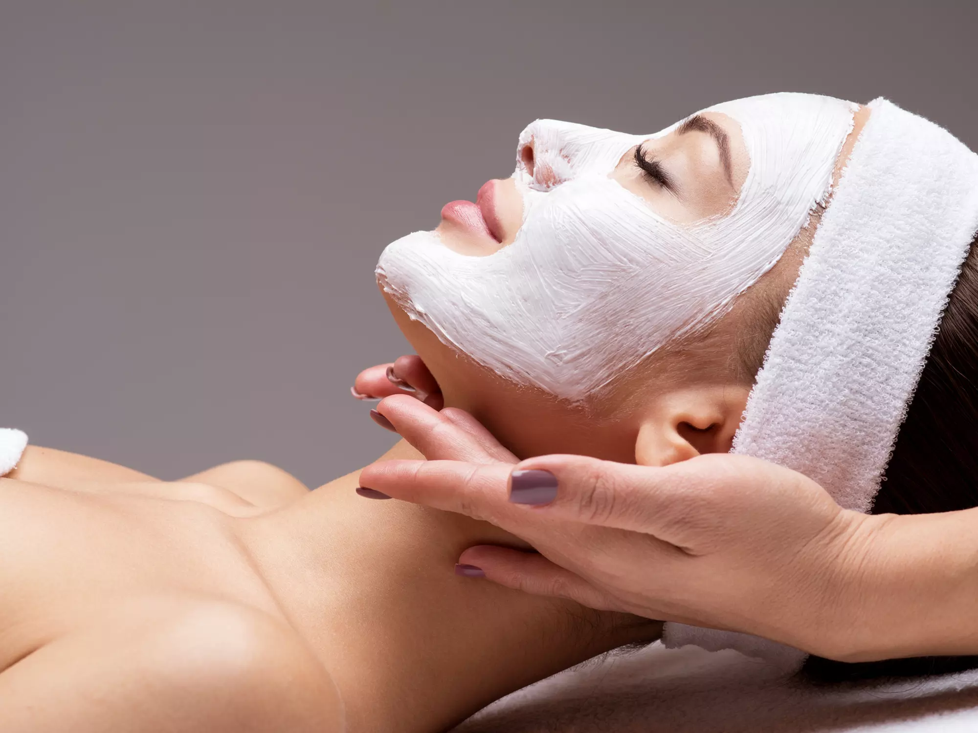 ''Save The Queen'' or ''Queen and Princess'' Facial & Spa Treatment