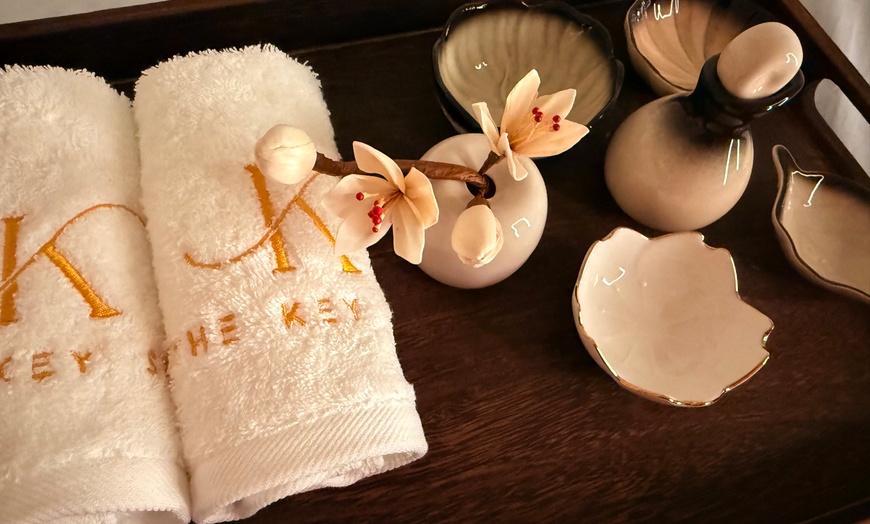 Image 3: Up to 42% Off on Couples Massage at The Key Spa