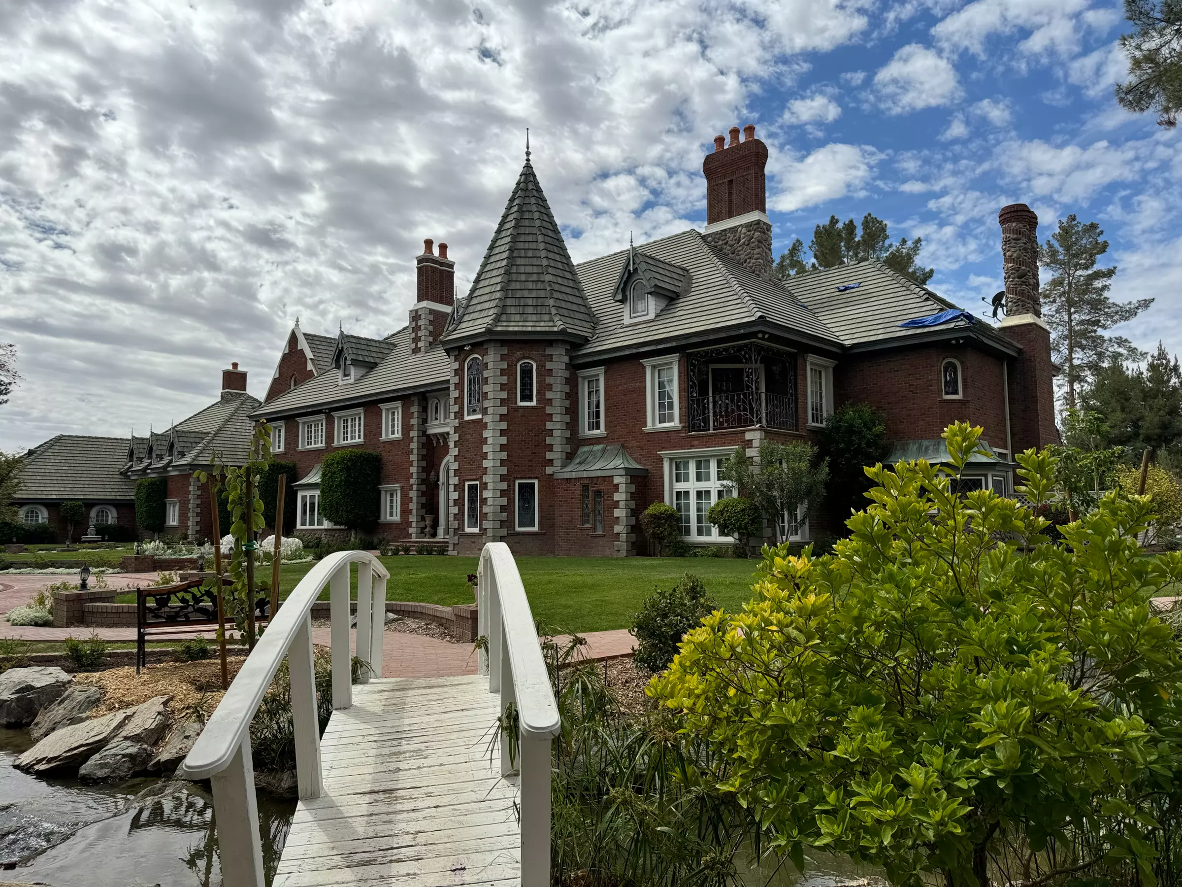 Theater at Chateau De Mort on January 22 & 23