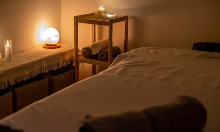 Image 2: Jusqu'à 45% de remise sur Massage - Autre spécialité chez La Beauté Des Sens