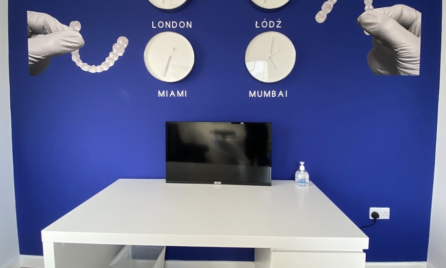 Image 8: Transform Your Smile with Custom Teeth Whitening