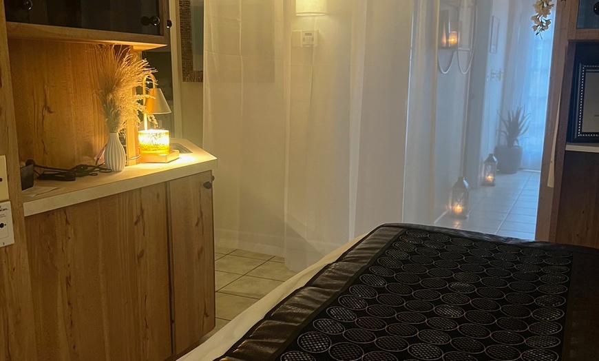 Image 7: Customized Relaxation & Hot Stone Massages (60 or 75 Minutes)