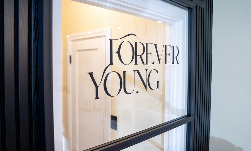 Image 2: Up to 30% Off on Massage - Chosen by Customer at Forever Young Spa Back Bay