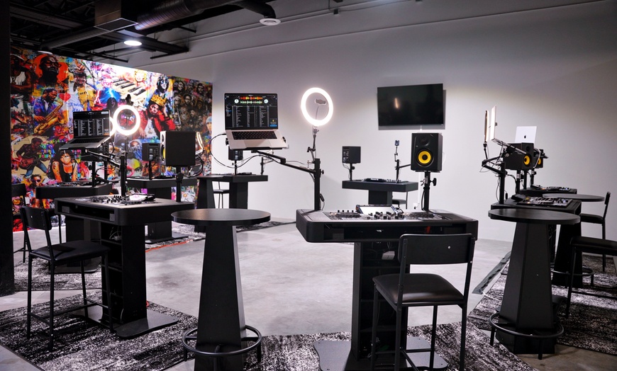 Image 5: Immersive, Hands-On DJ Experience for Music Lovers –No Skills Required