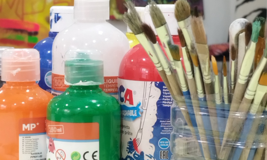 Image 3: Arte y desayuno con amigos: taller de pintura creativa de 2h con desayuno y materiales incluidos para 1, 2 o 4 personas