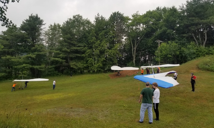 Image 6: Foot-Launch Hang Gliding Intro Lessons at Susquehanna Flight Park