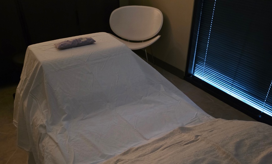 Image 2: Up to 65% Off on Reiki at Elysium Dallas