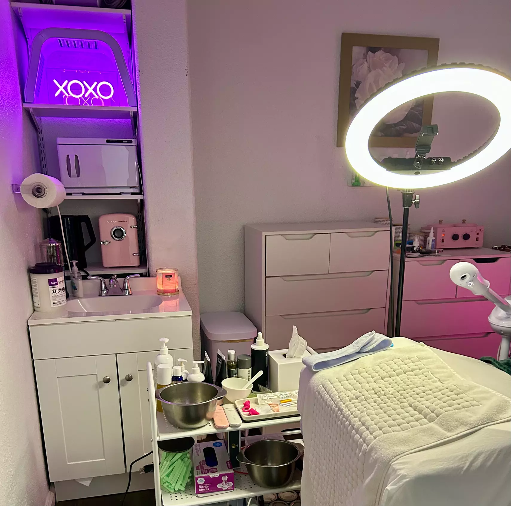 Get One Eyelash Lift Treatment / Tinting and Lift Treatment