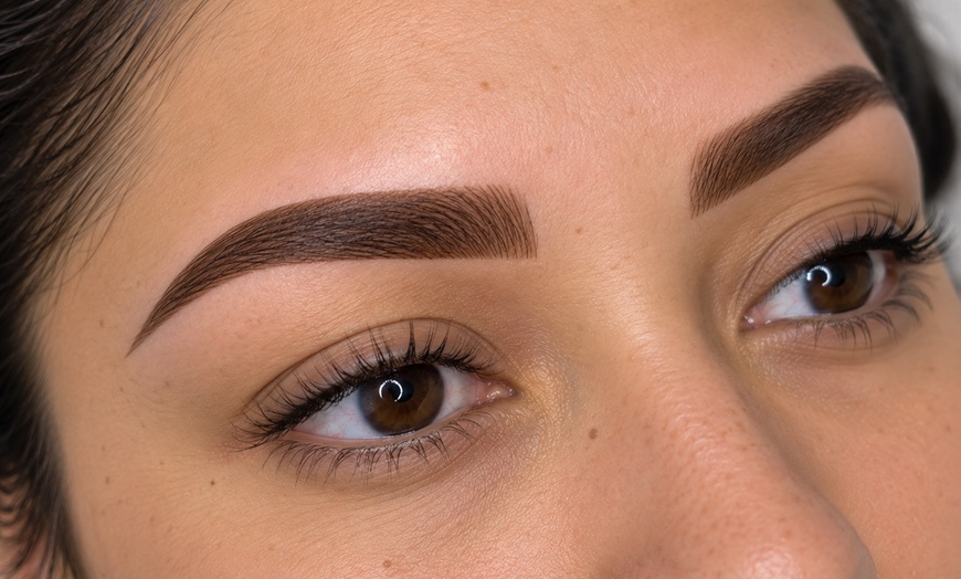 Image 2: Eyebrow Wax & Tinting Sessions for Fuller, Defined Brows