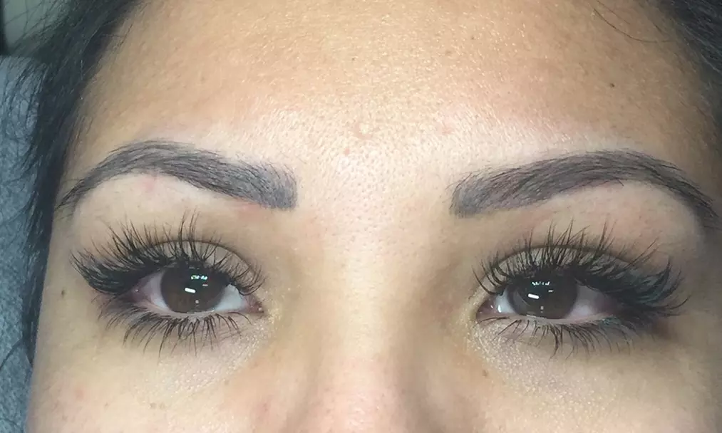 Eyelash Extensions in Texarkana + Non-Invasive Butt Lift ( Up to 50%)