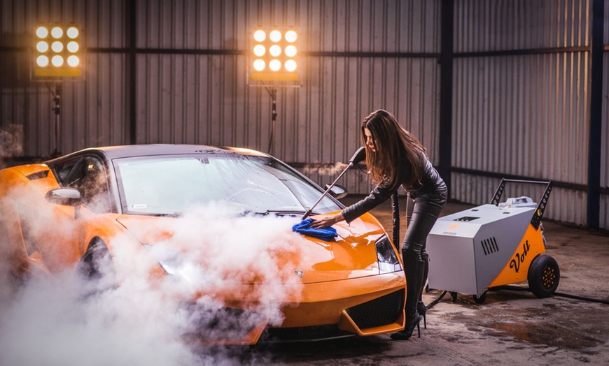 Image 3: Bis zu 60 Min. Handwäsche mit Trockendampf oder Hochglanzpolitur (bis zu 58% sparen)