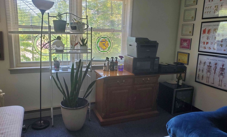 Image 5: Experience Prenatal Comfort with a Relaxing Massage in Hamilton NJ