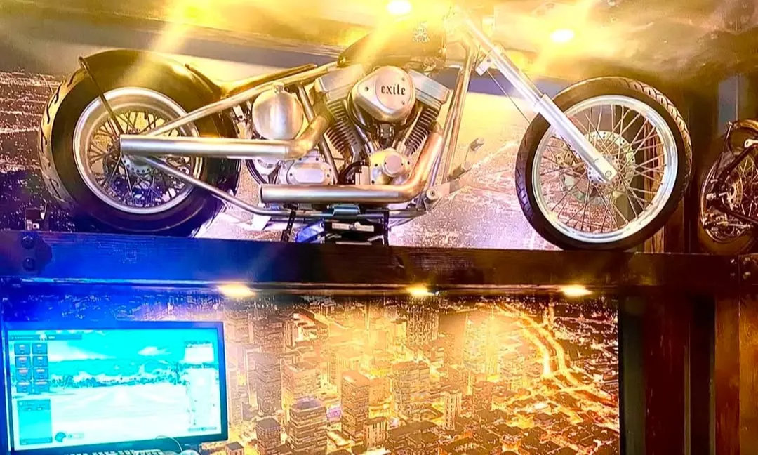 Exclusive Virtual Golf & Lounge Access - Westminster