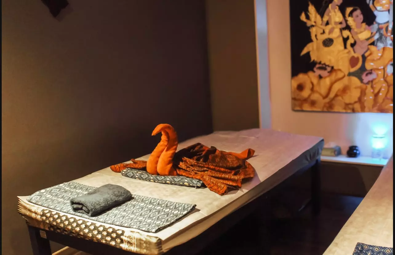 Massage aux huiles chaudes ou Thaï avec Nara Thai Massage and Spa