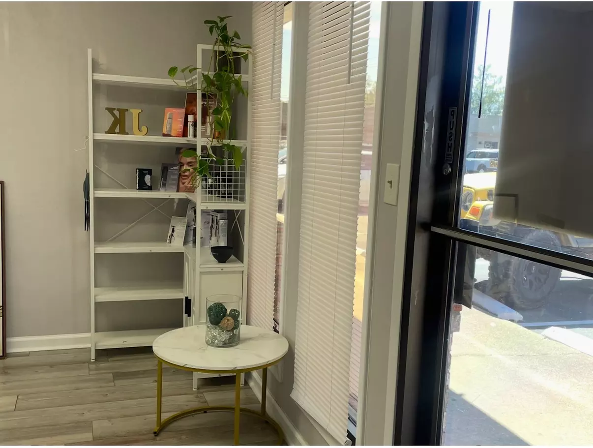 Brazilian Wax w/ Vagacial or 1 Month Unlimited Waxing Membership