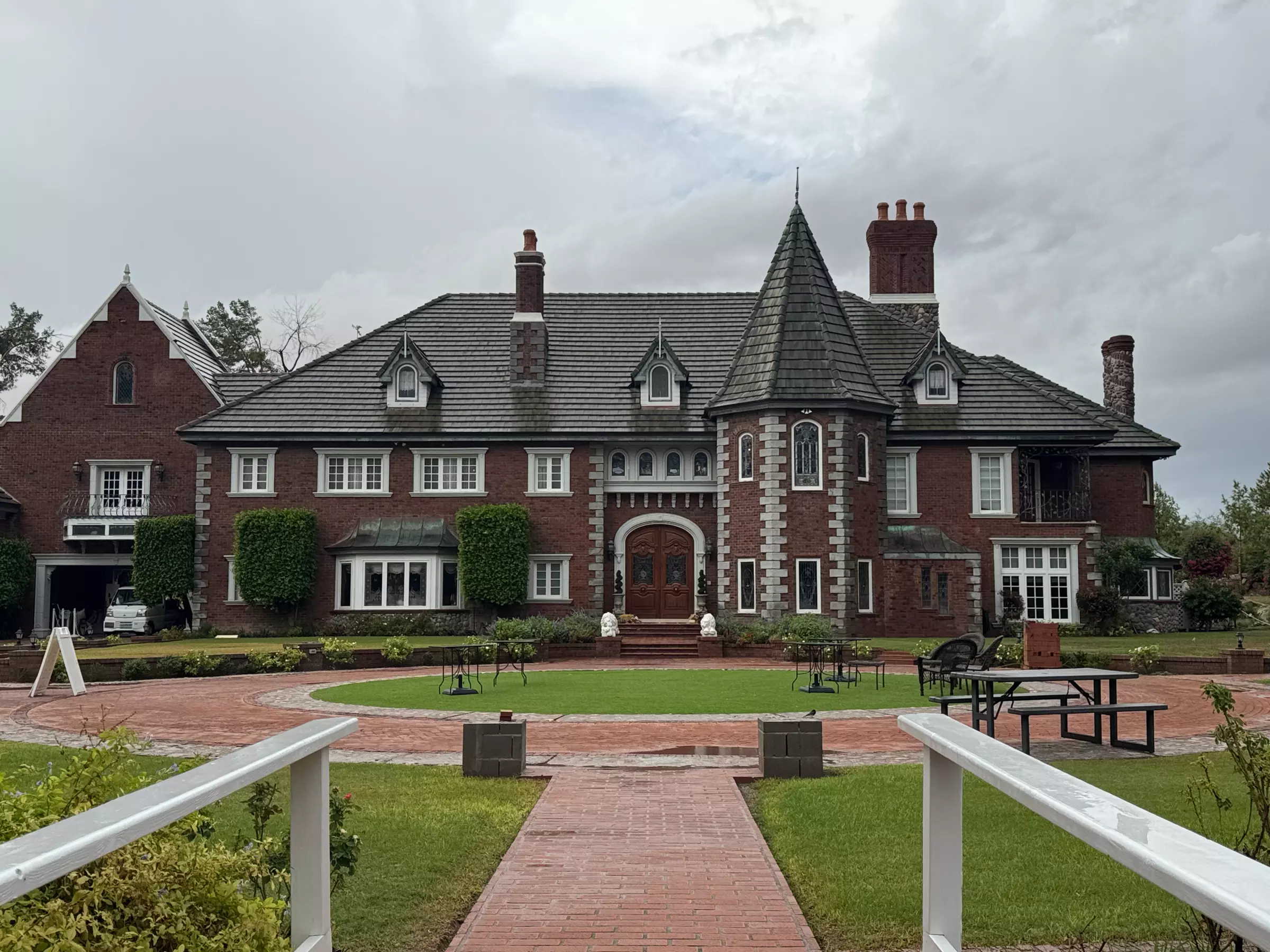 Theater at Chateau De Mort on January 22 & 23