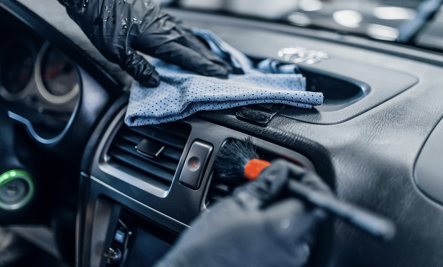Image 1: Sud Washing : entretien expert de votre auto