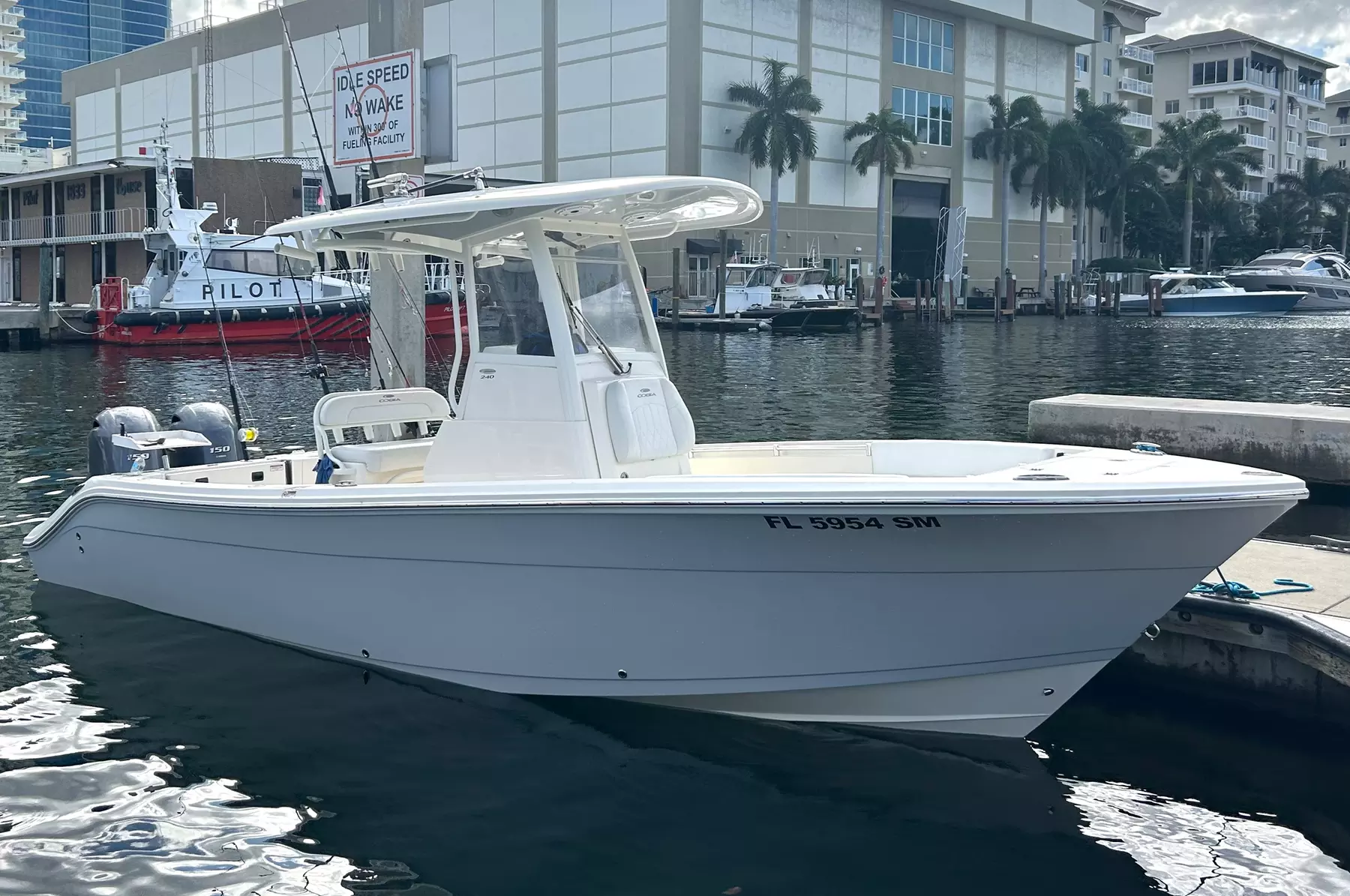Private Custom Boat Tours in South Florida Waterways