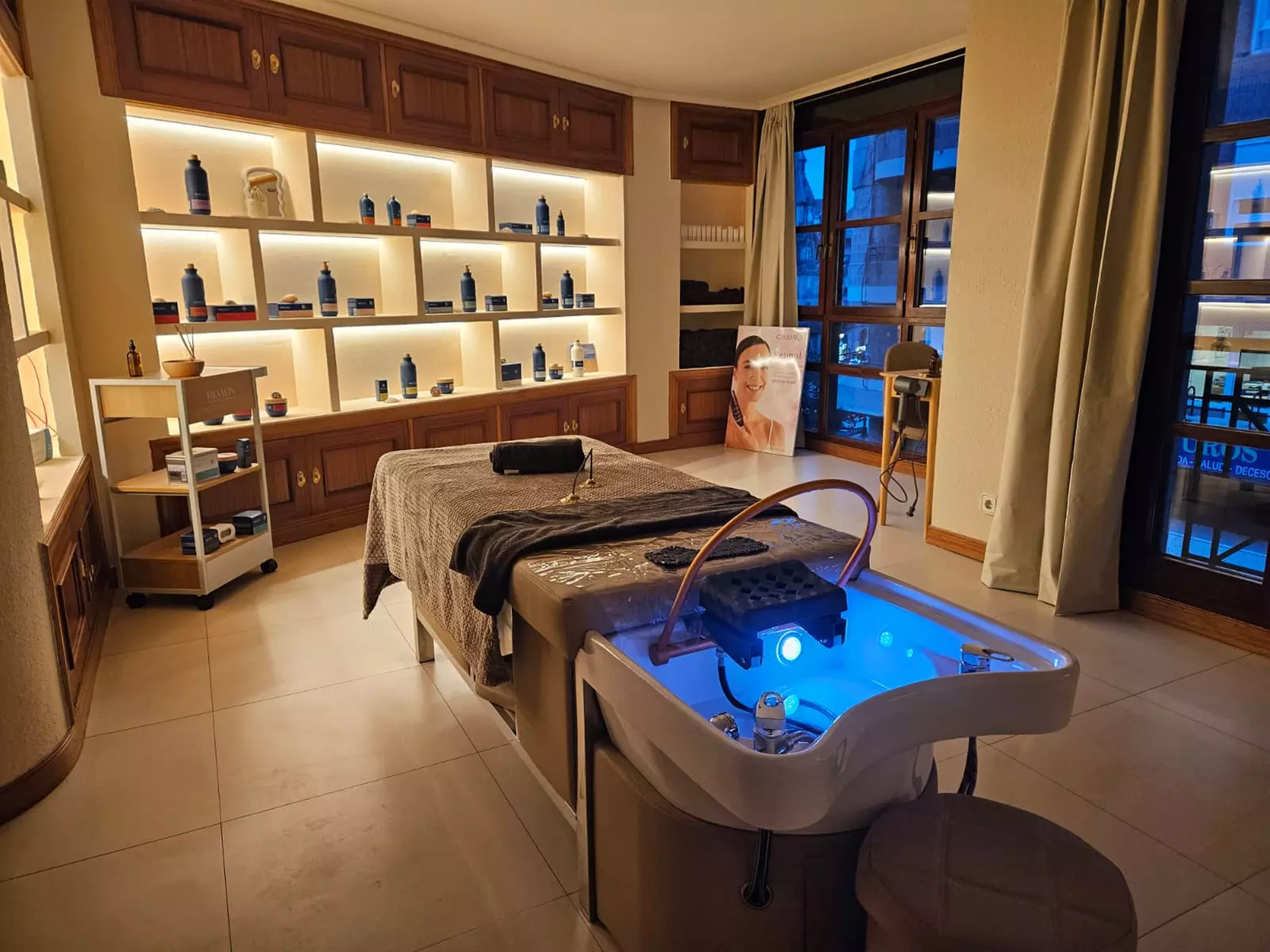 Experiencia Head Spa capilar con tratamiento a elegir