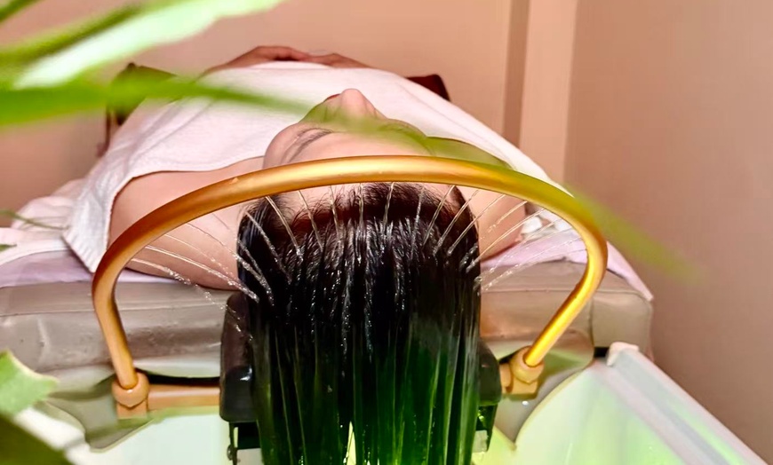 Image 5: Scalp Care, Foot Spa, Ear Picking, and Massage at Head Spa Shop (山东老李)