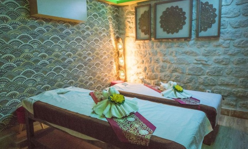 Image 1: Jusqu'à 39% de remise sur Massage - Thaïlandais chez SPA Thai Luxe